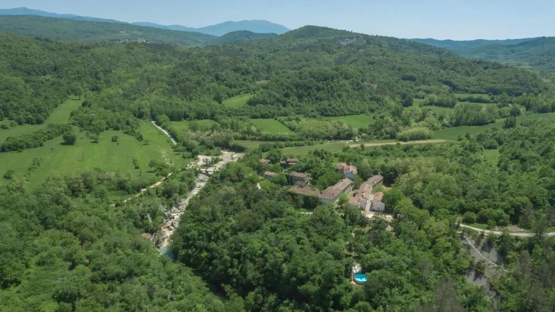 Ferienhaus In Kotli Mit Grill, Garten Und Gemeinschaftlichem Pool 0*,